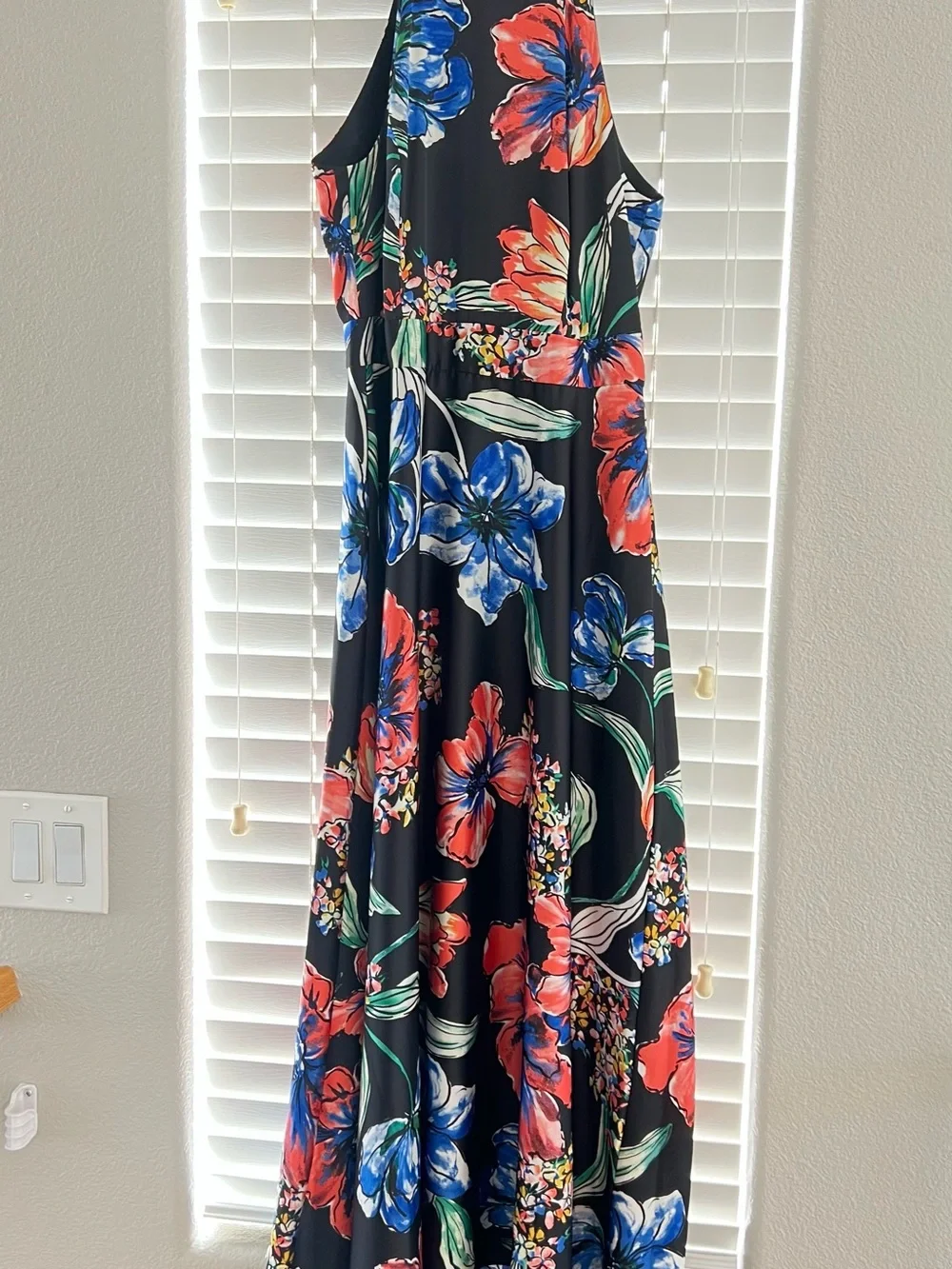 N/A elegant halter